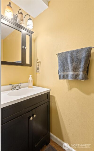 245 SE Croston Lane , Issaquah, WA 98027-3938 - Photo 27