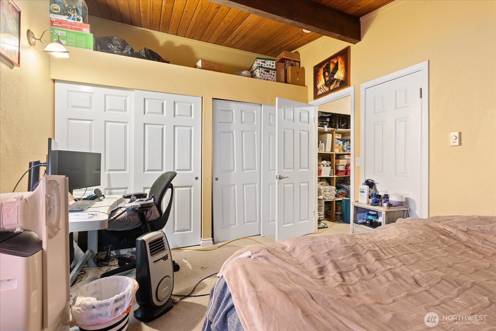 245 SE Croston Lane , Issaquah, WA 98027-3938