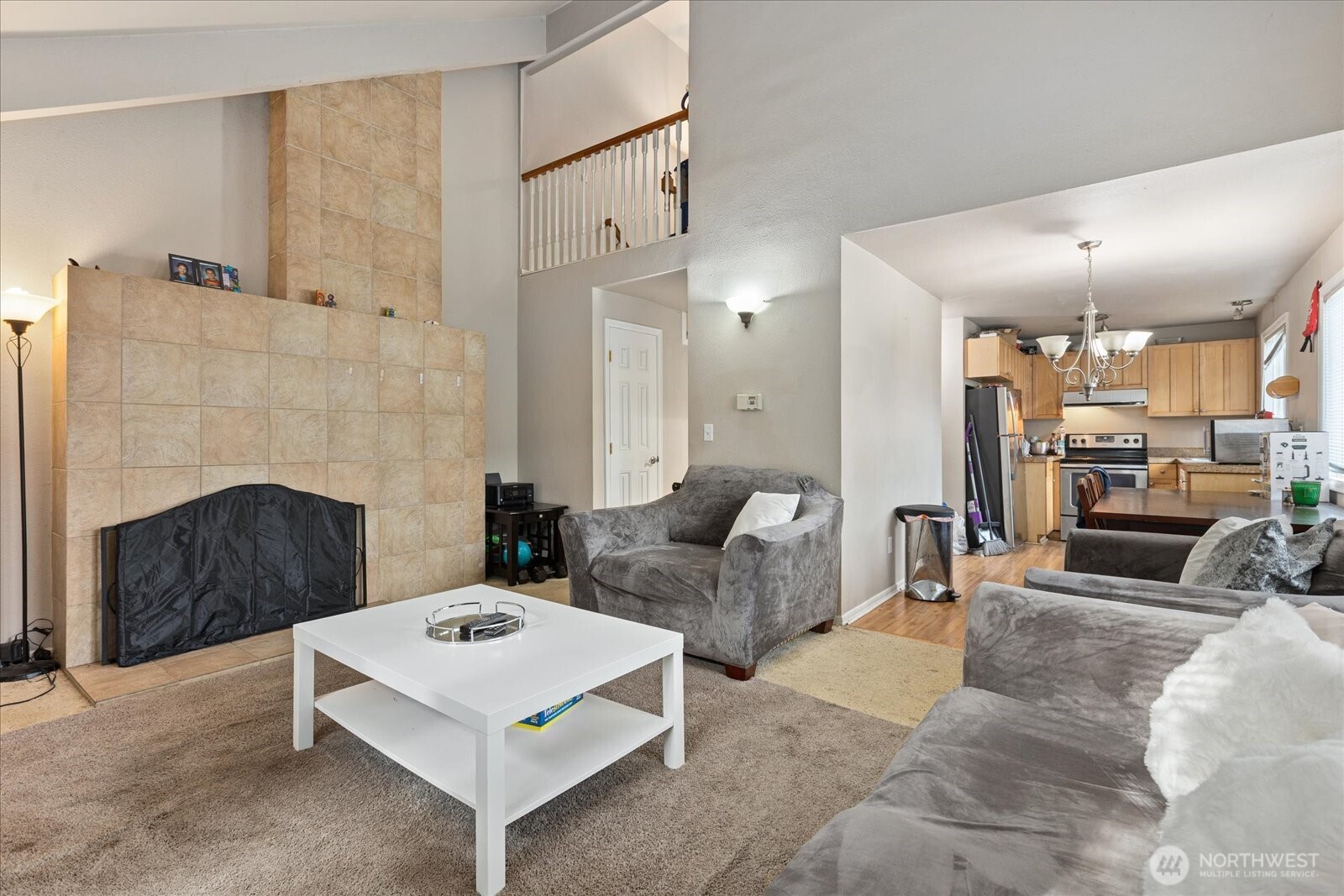 245 SE Croston Lane , Issaquah, WA 98027-3938