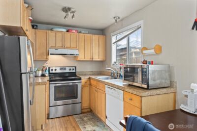 245 SE Croston Lane , Issaquah, WA 98027-3938 - Photo 7