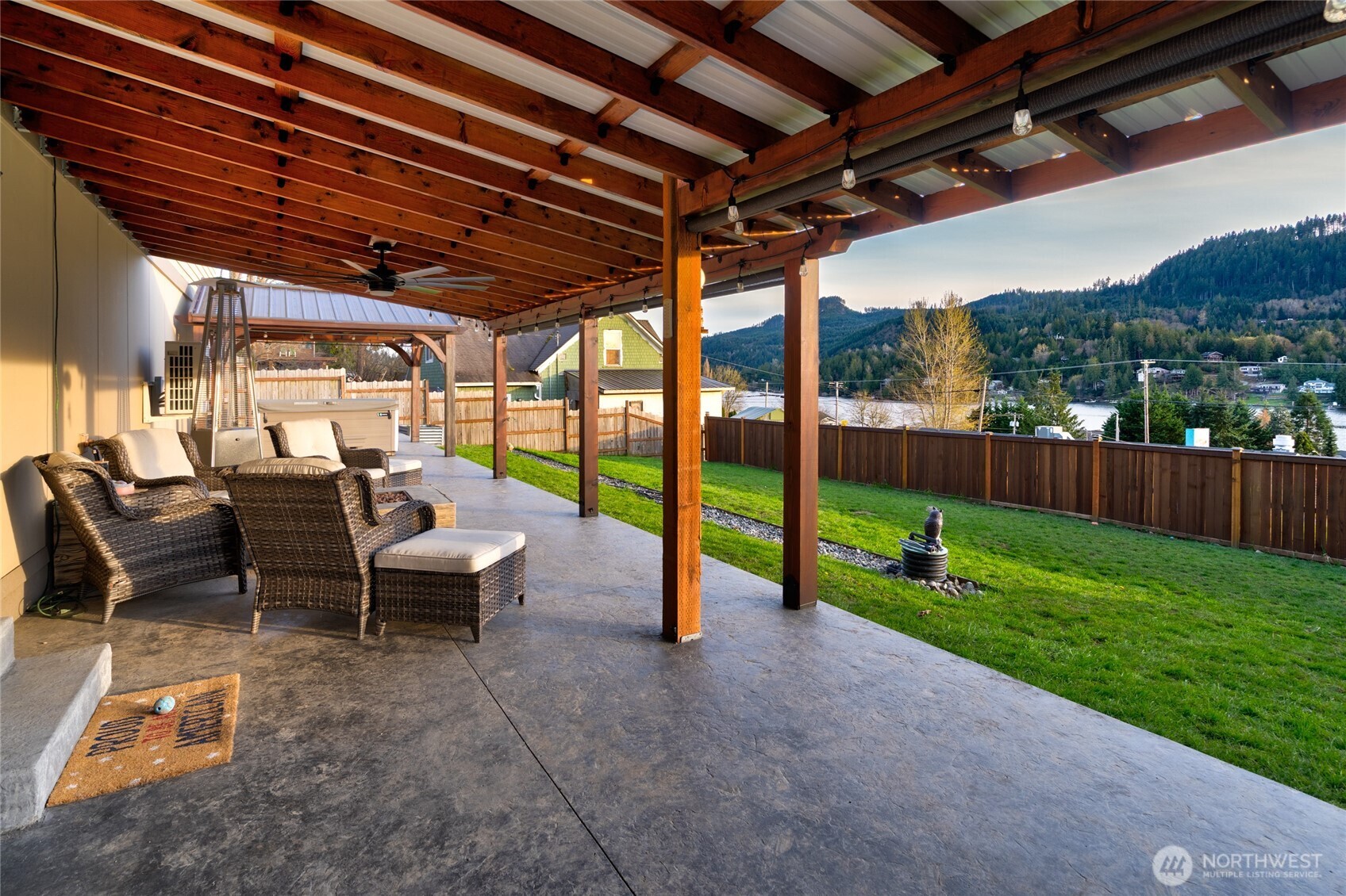 18180 Freedom Lane , Mount Vernon, WA 98274