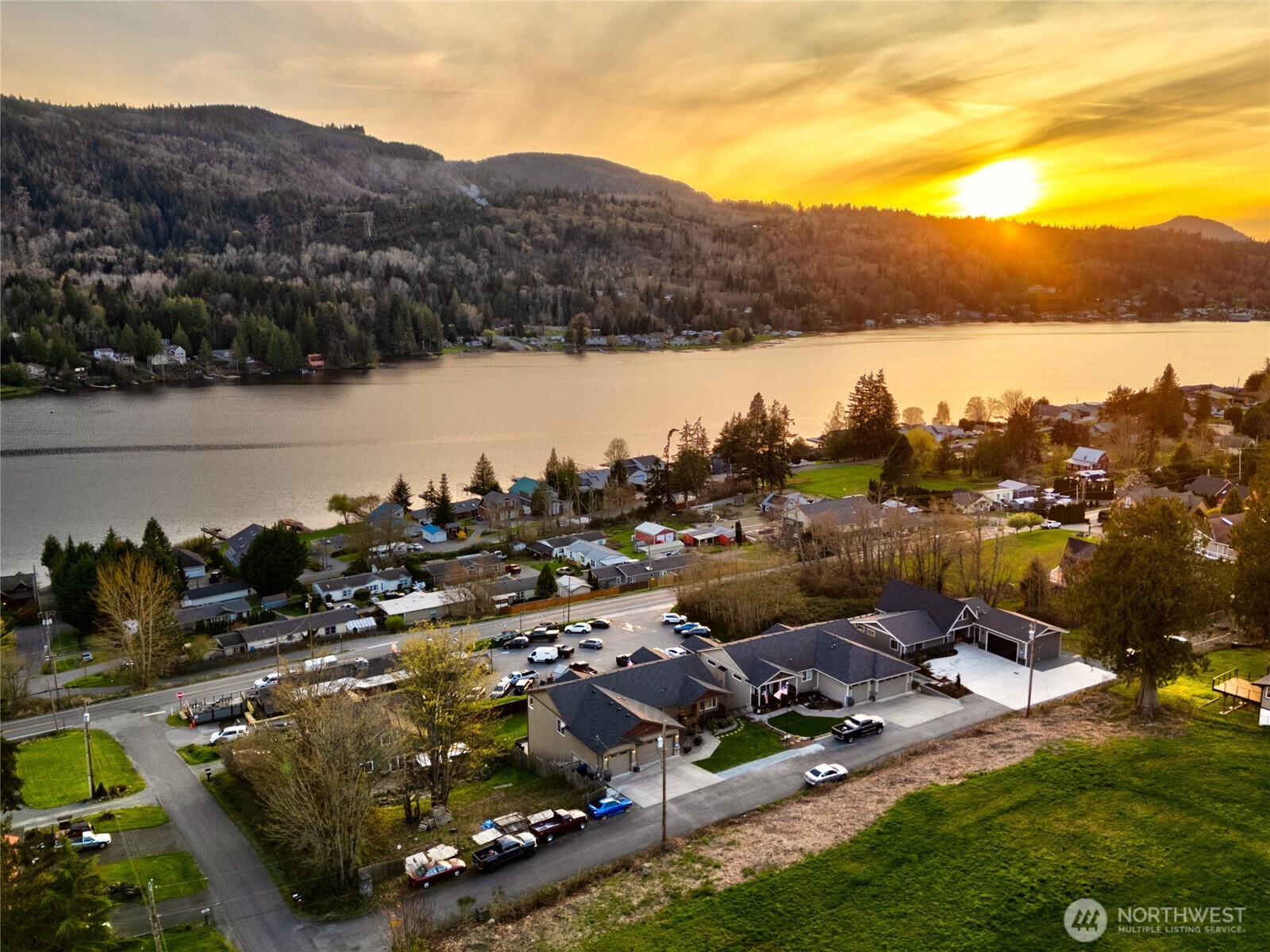 18180 Freedom Lane , Mount Vernon, WA 98274