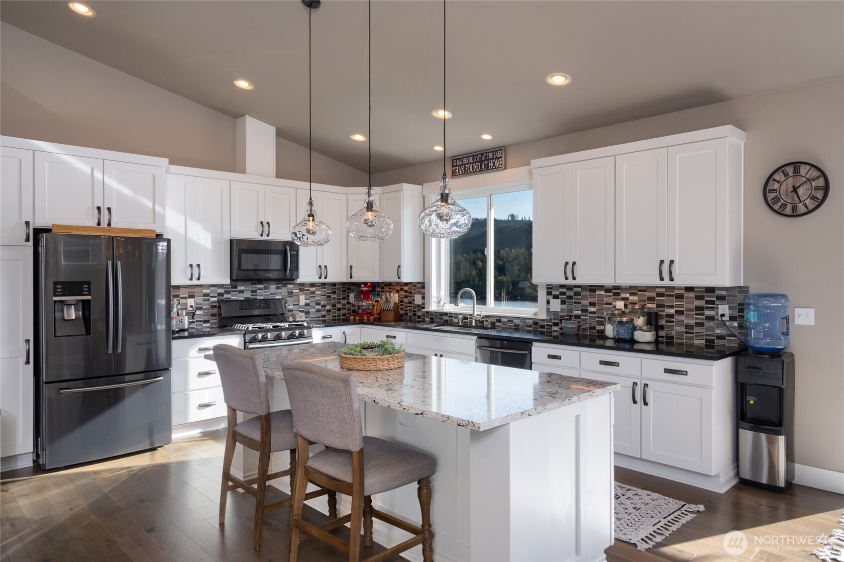 18180 Freedom Lane , Mount Vernon, WA 98274