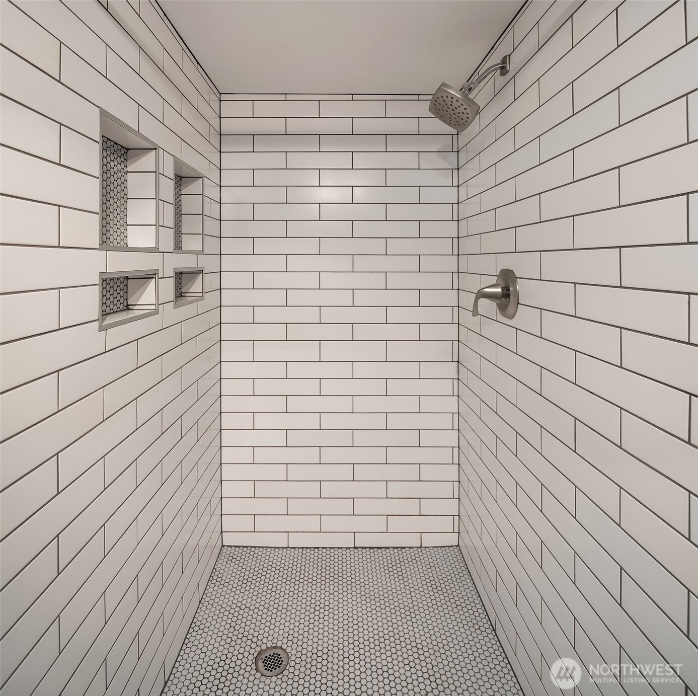 4846 S Juneau Street , Seattle, WA 98118