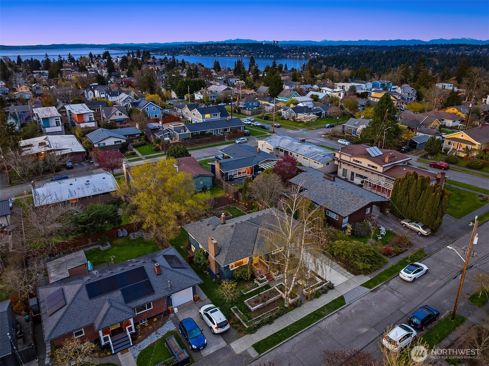 4846 S Juneau Street , Seattle, WA 98118