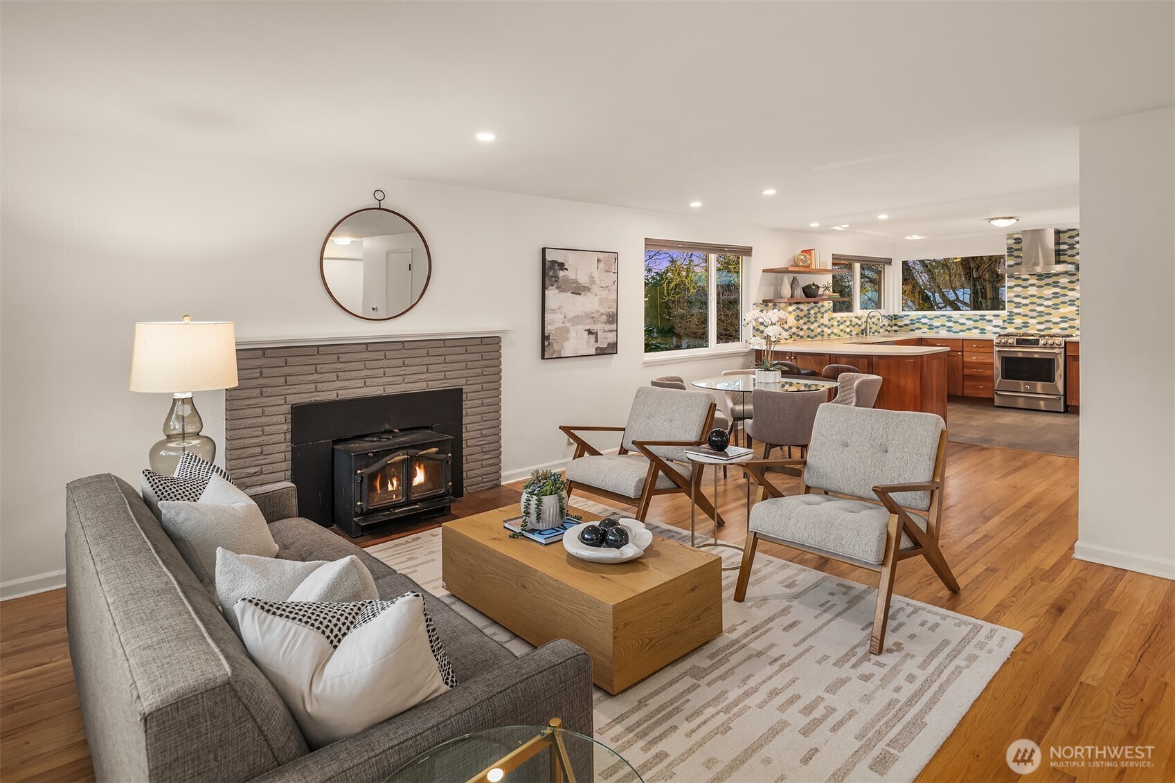 4846 S Juneau Street , Seattle, WA 98118