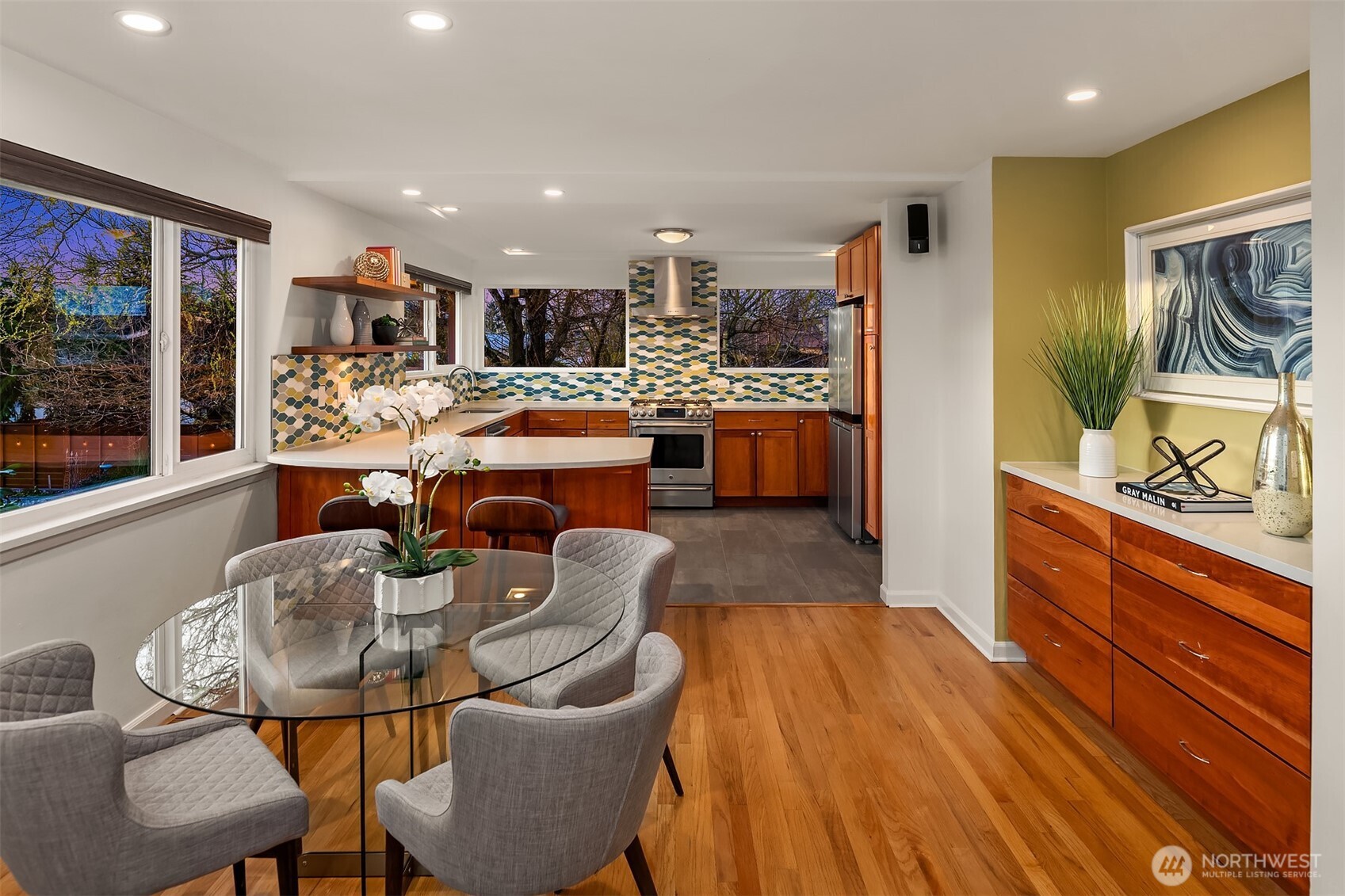 4846 S Juneau Street , Seattle, WA 98118