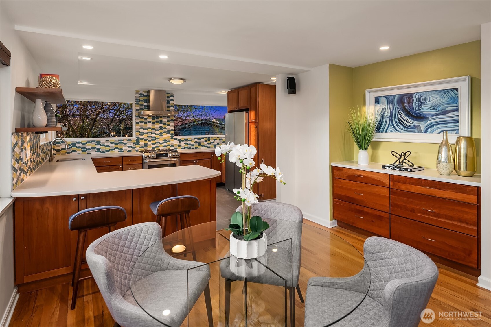 4846 S Juneau Street , Seattle, WA 98118