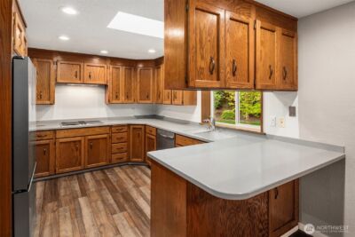 9205 34th Street E, Edgewood, WA 98371 - Photo 11