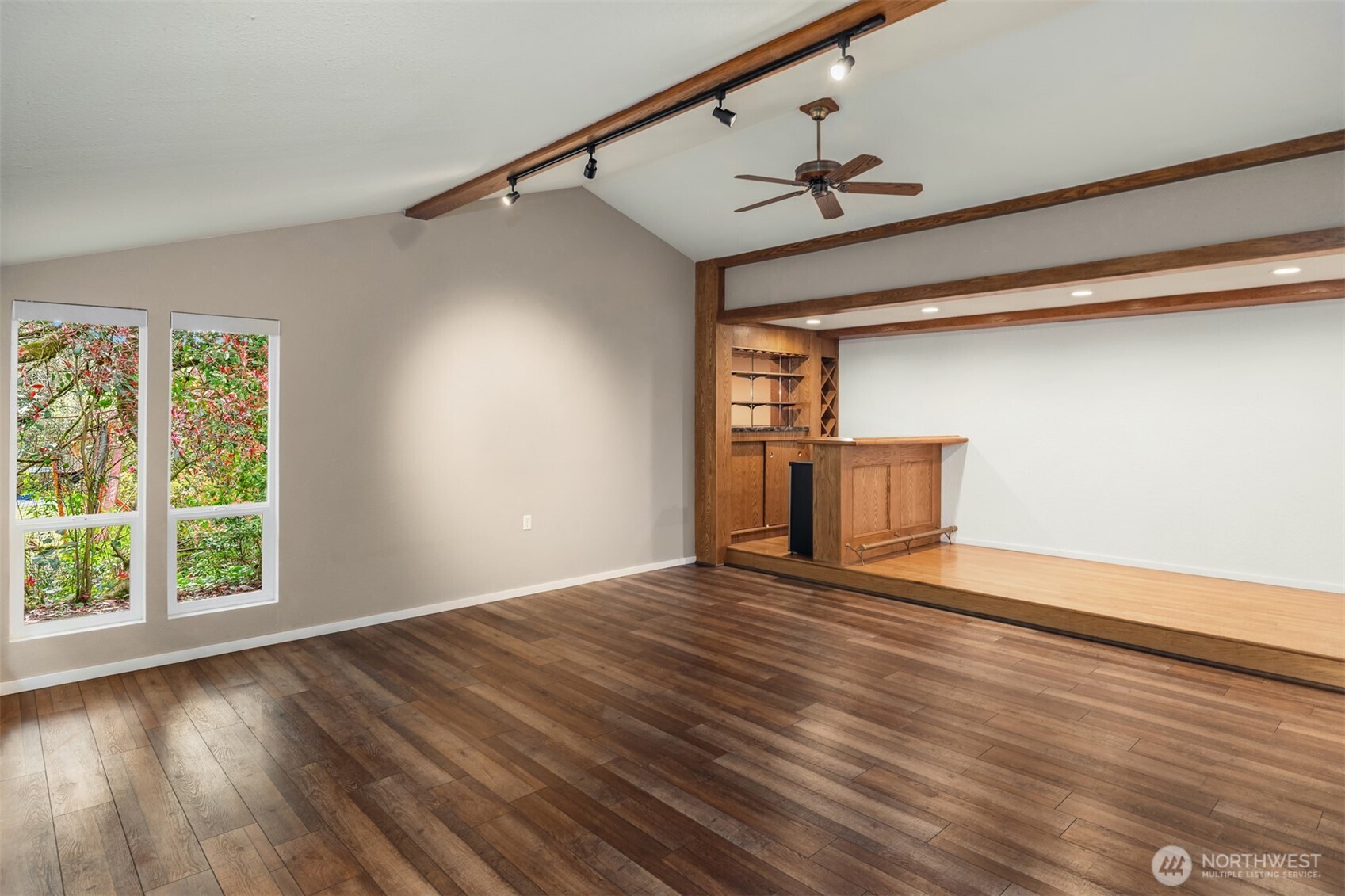 9205 34th Street E, Edgewood, WA 98371