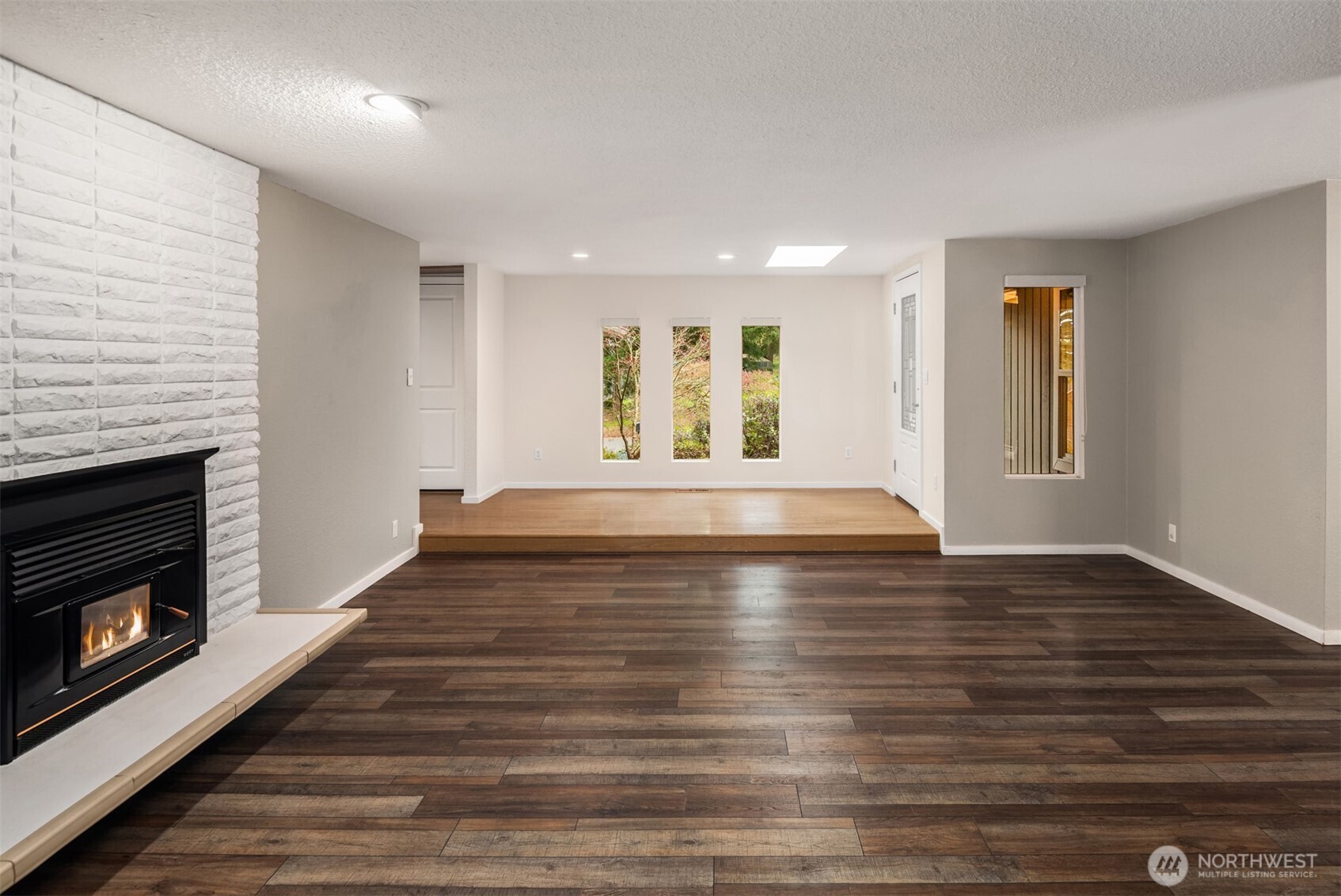 9205 34th Street E, Edgewood, WA 98371