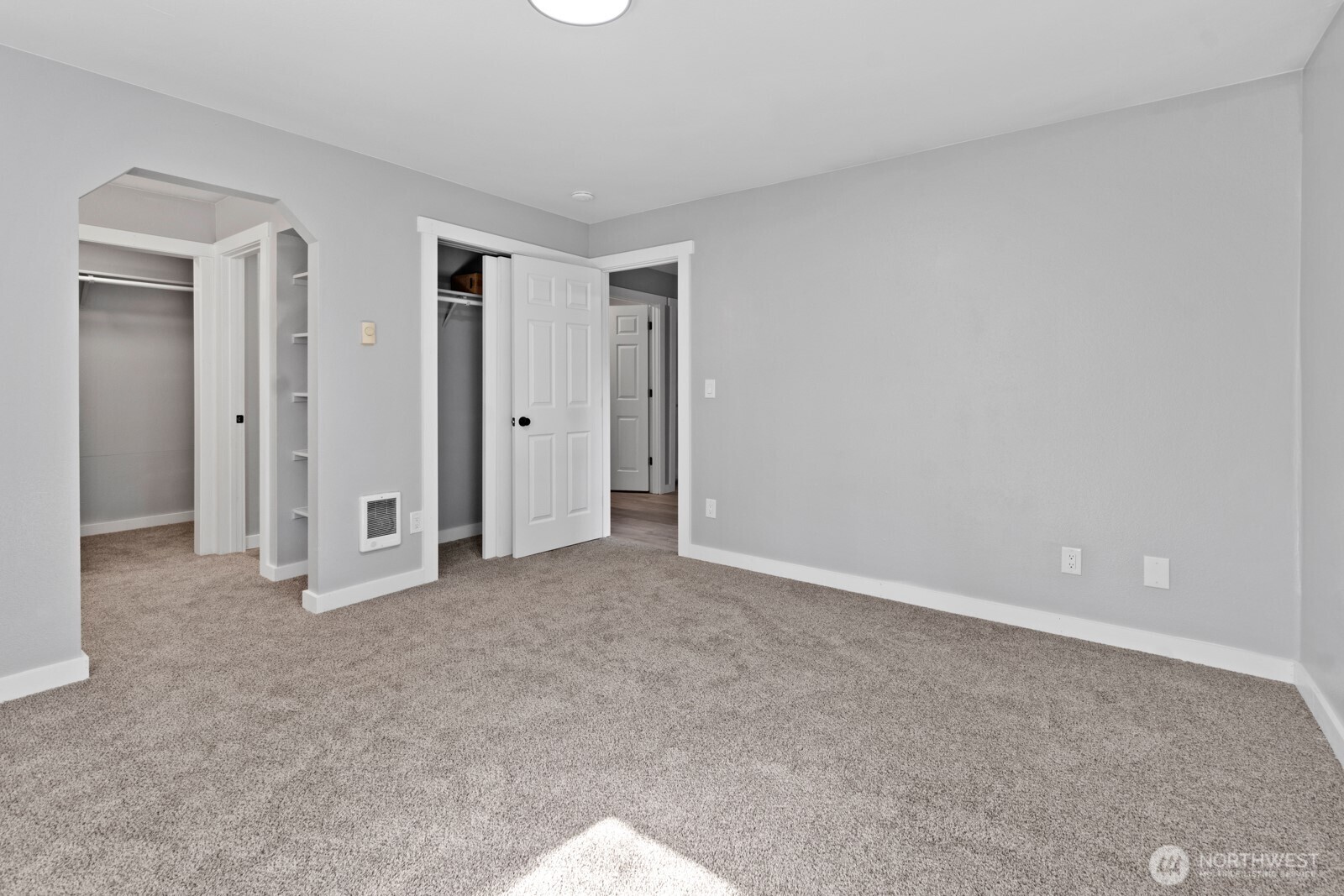 12101 Scott Creek Loop SW, Olympia, WA 98512