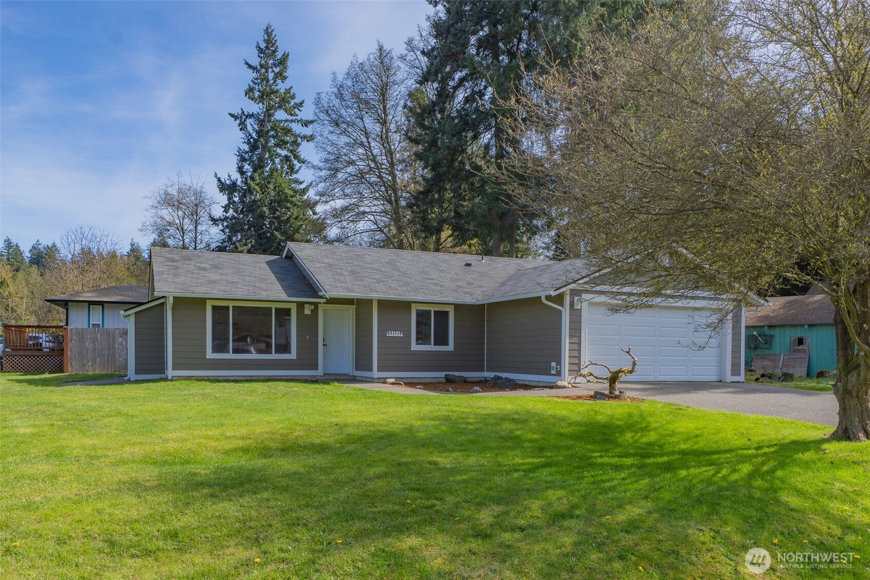12101 Scott Creek Loop SW, Olympia, WA 98512
