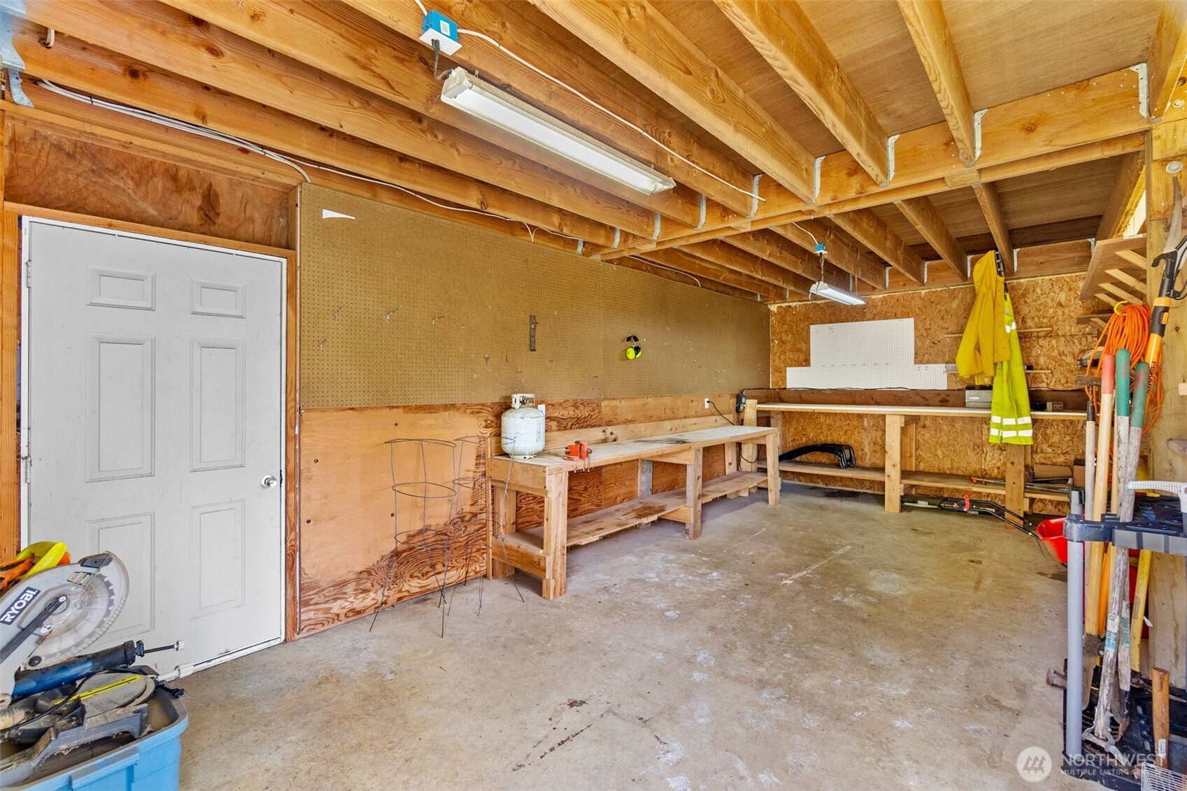 2222 107th Lane SE, Olympia, WA 98501