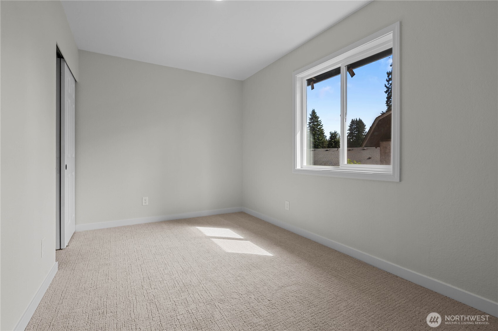 1956 E 65th Street , Tacoma, WA 98404