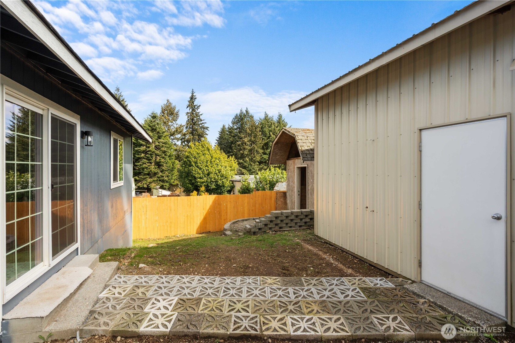 1956 E 65th Street , Tacoma, WA 98404