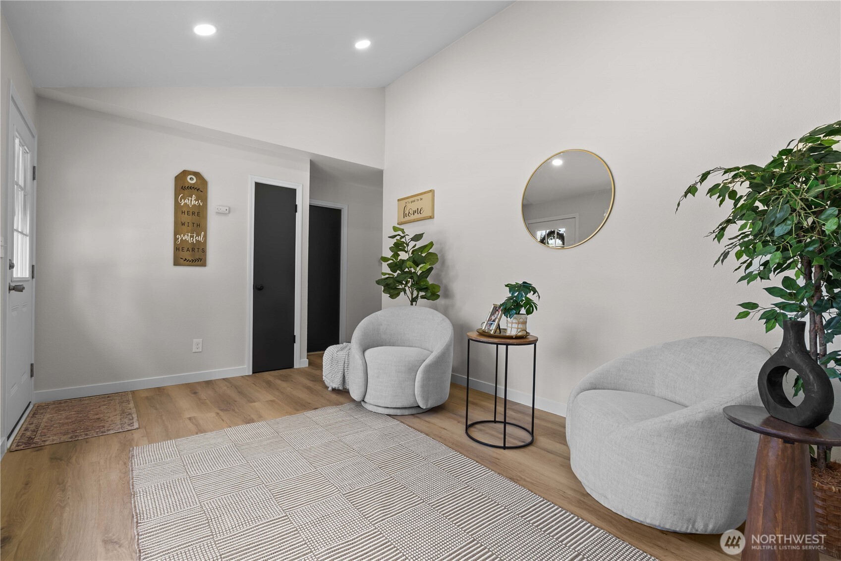 1956 E 65th Street , Tacoma, WA 98404