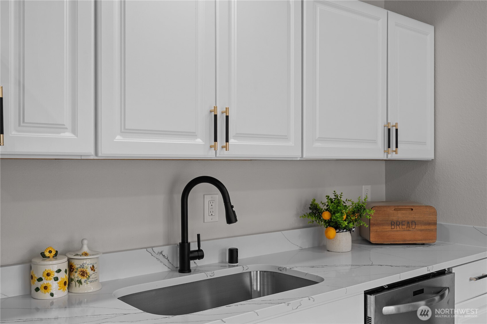 1956 E 65th Street , Tacoma, WA 98404