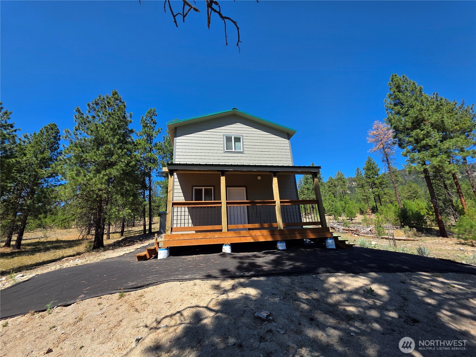 147 High Country Road , Tonasket, WA 98855