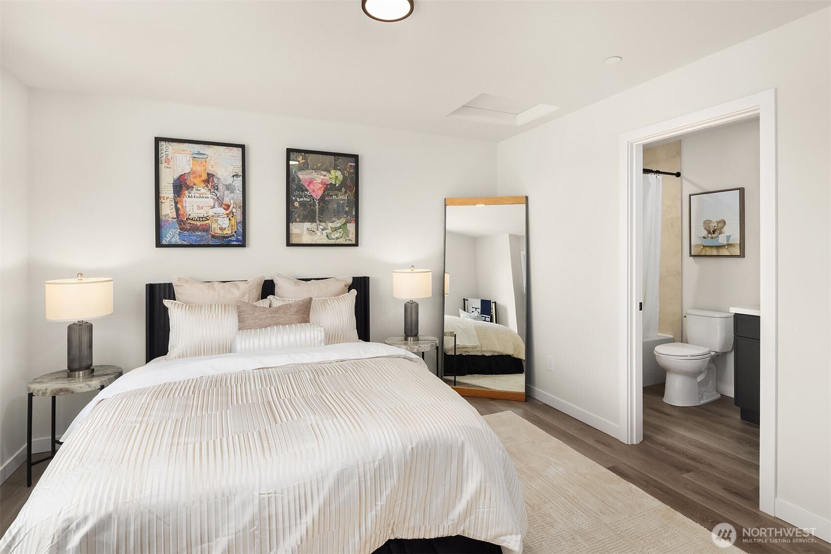 12012 17th Place S #B, Burien, WA 98168