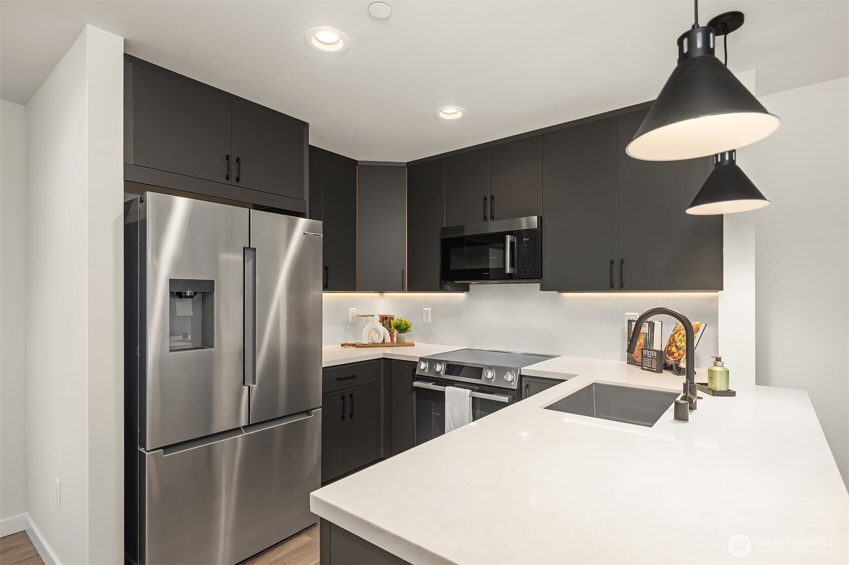 12012 17th Place S #B, Burien, WA 98168