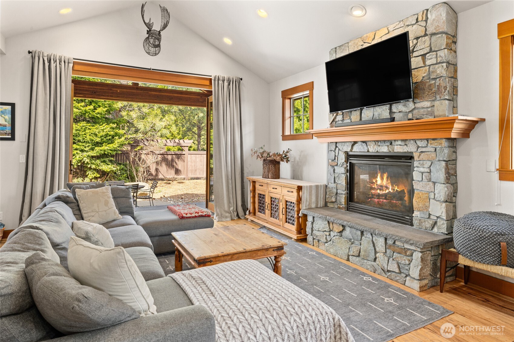 403 Sweet Shop Lane , Cle Elum, WA 98922