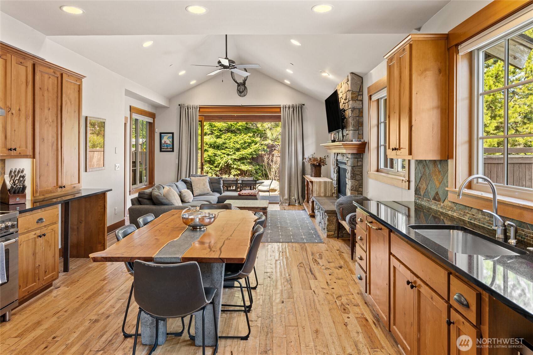 403 Sweet Shop Lane , Cle Elum, WA 98922