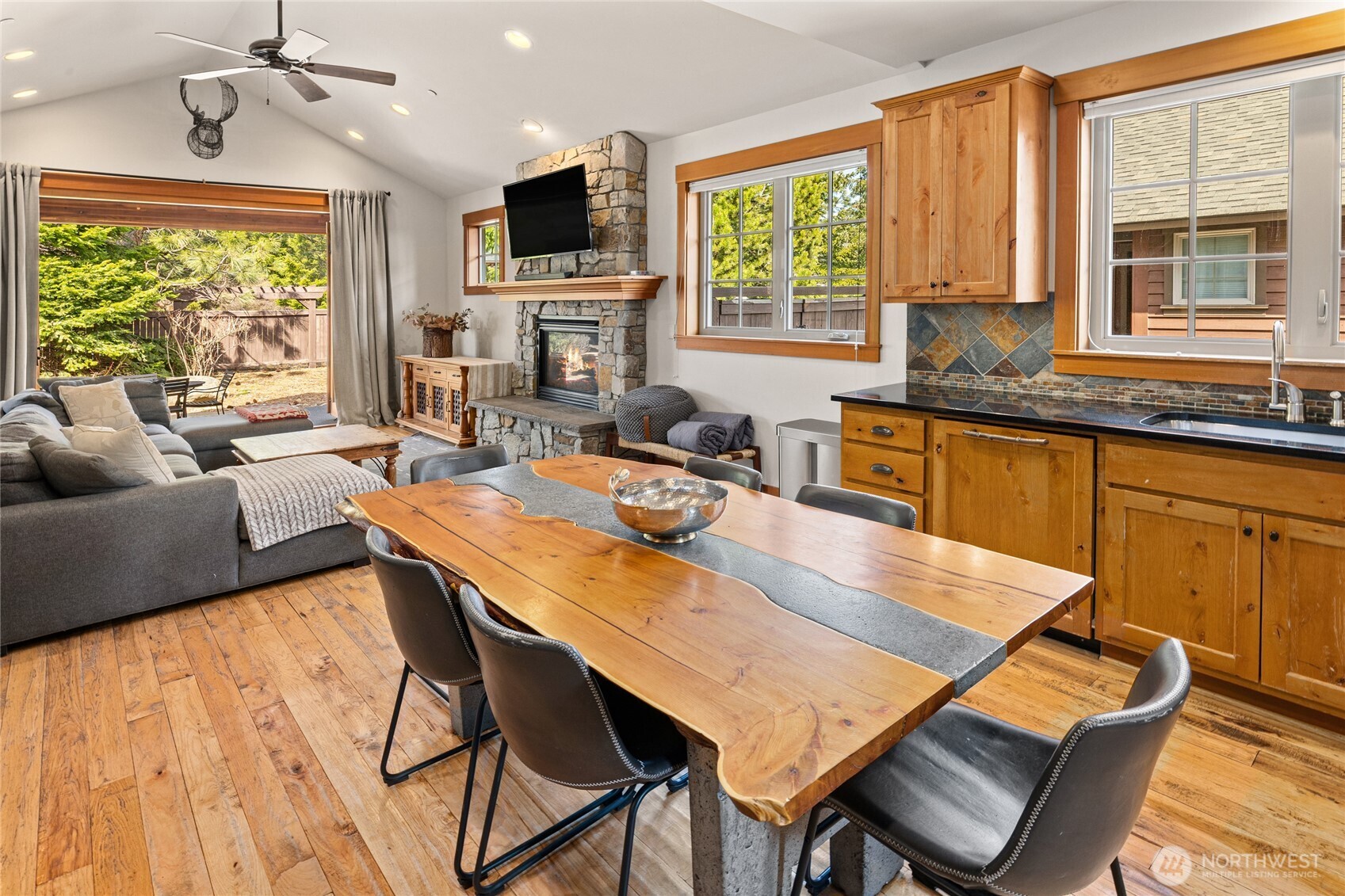 403 Sweet Shop Lane , Cle Elum, WA 98922
