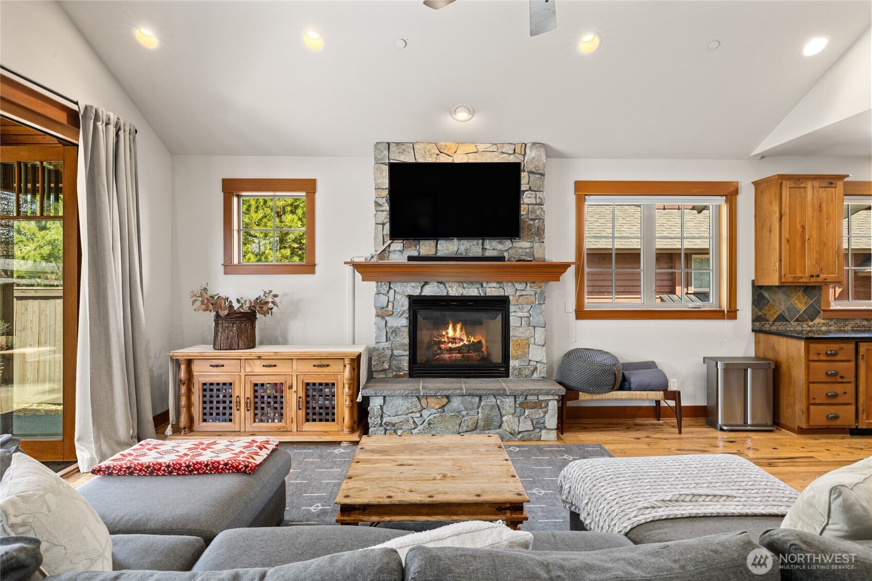 403 Sweet Shop Lane , Cle Elum, WA 98922