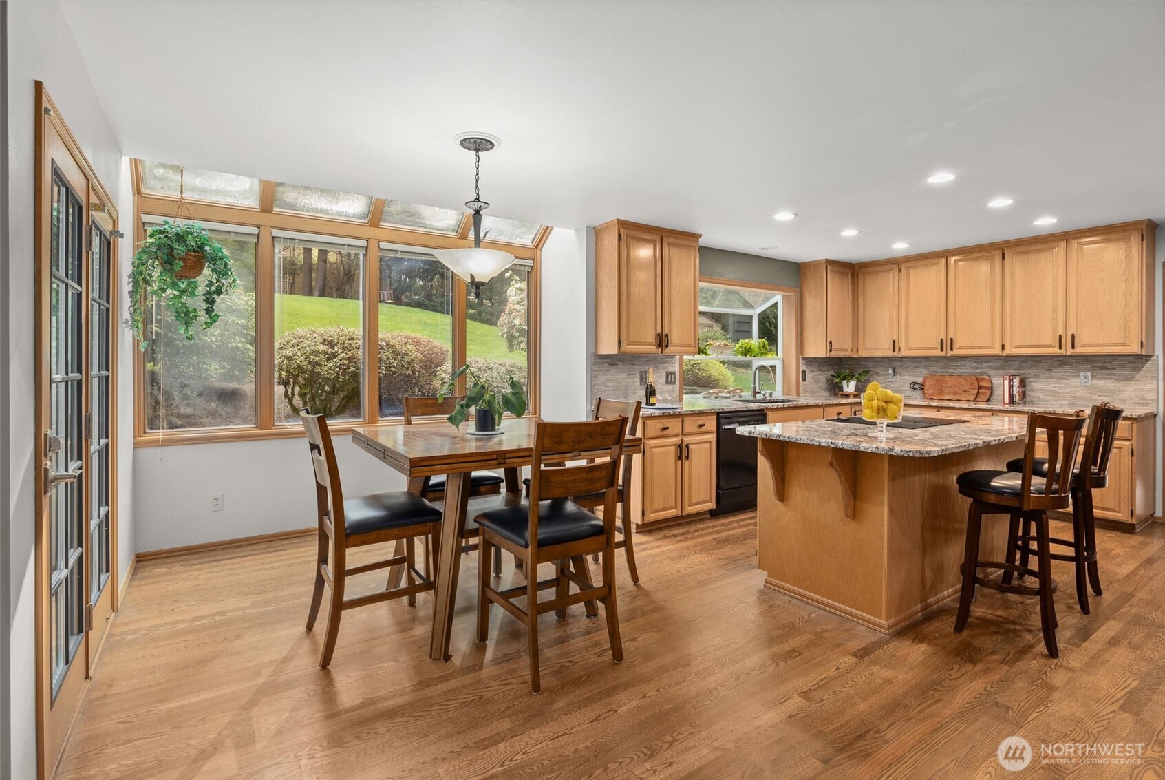 5920 228th Avenue NE, Redmond, WA 98053