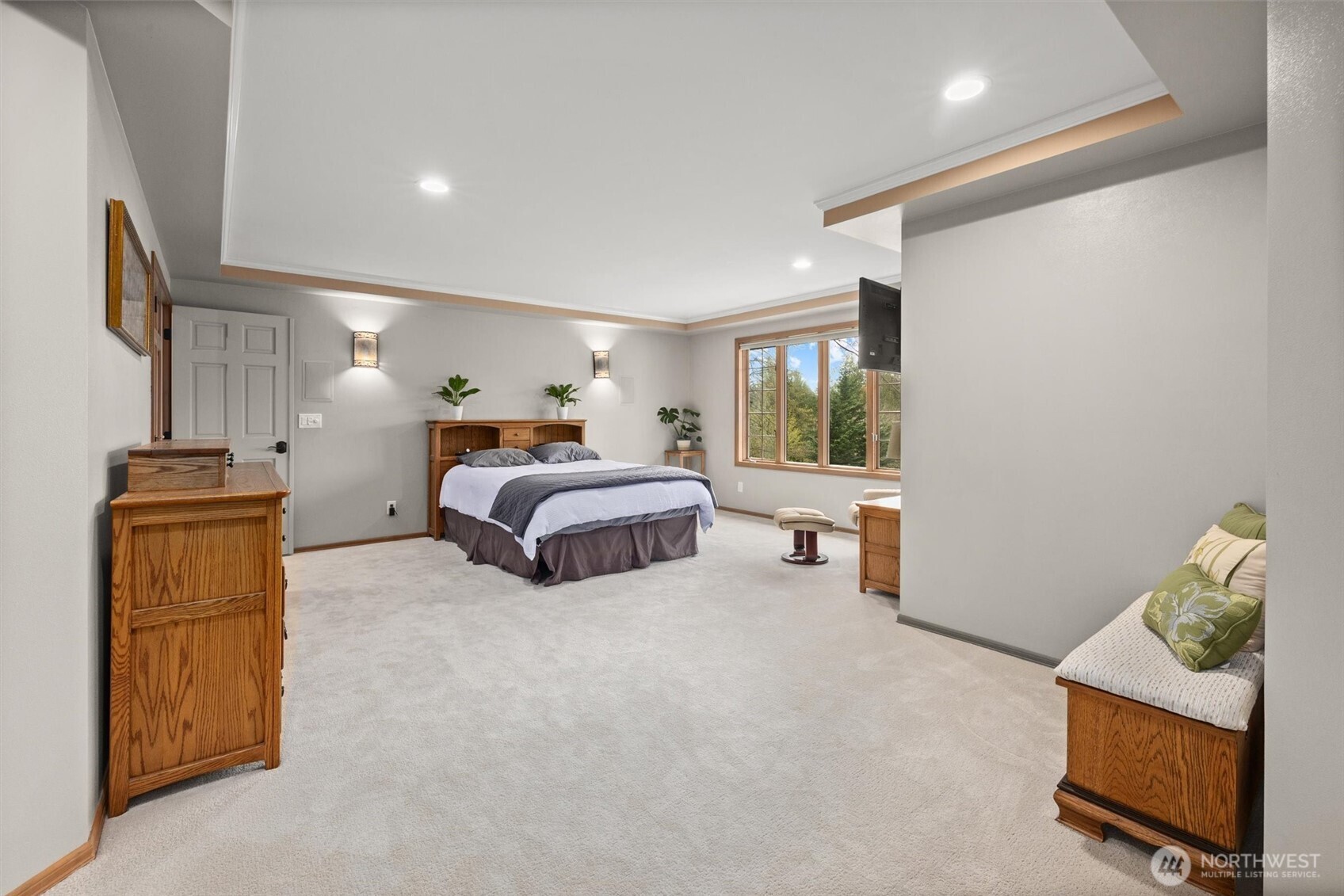 5920 228th Avenue NE, Redmond, WA 98053