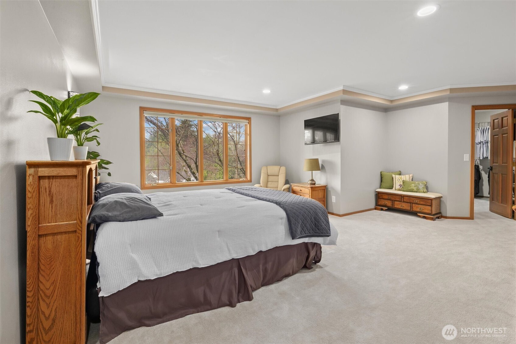 5920 228th Avenue NE, Redmond, WA 98053