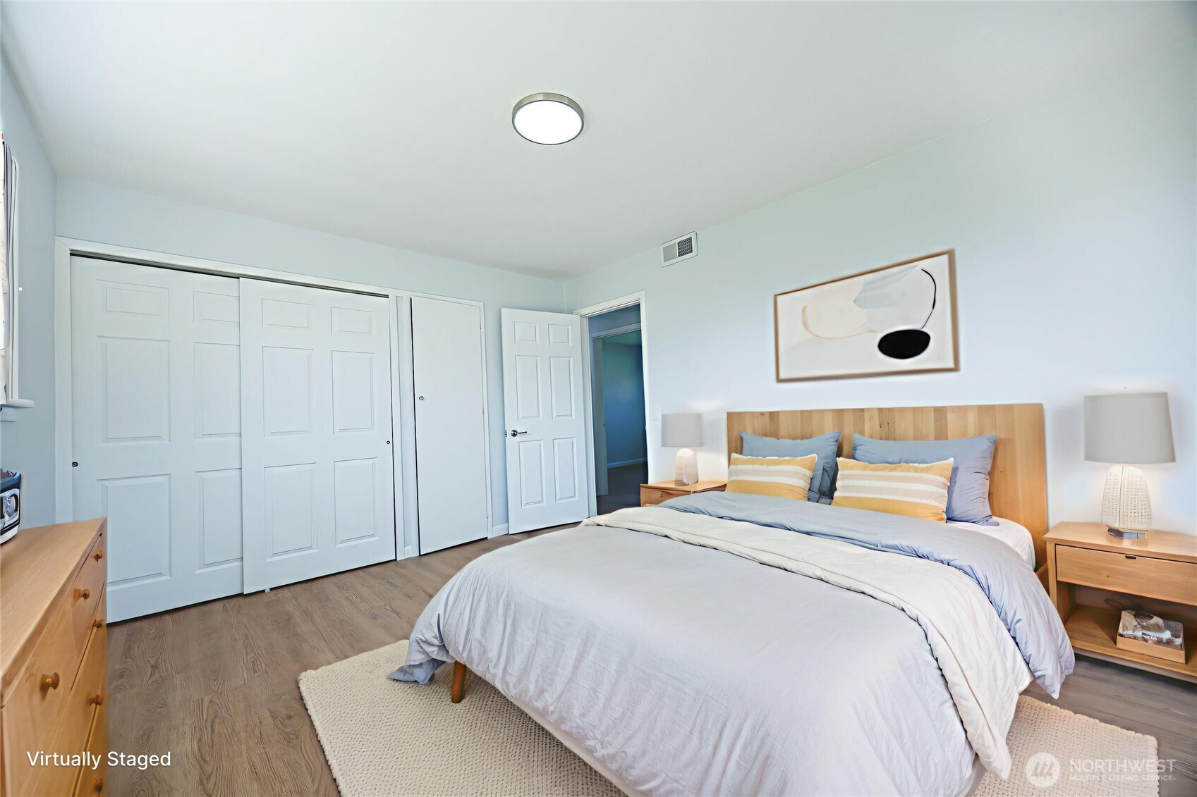 1534 E Section Street , Mount Vernon, WA 98274