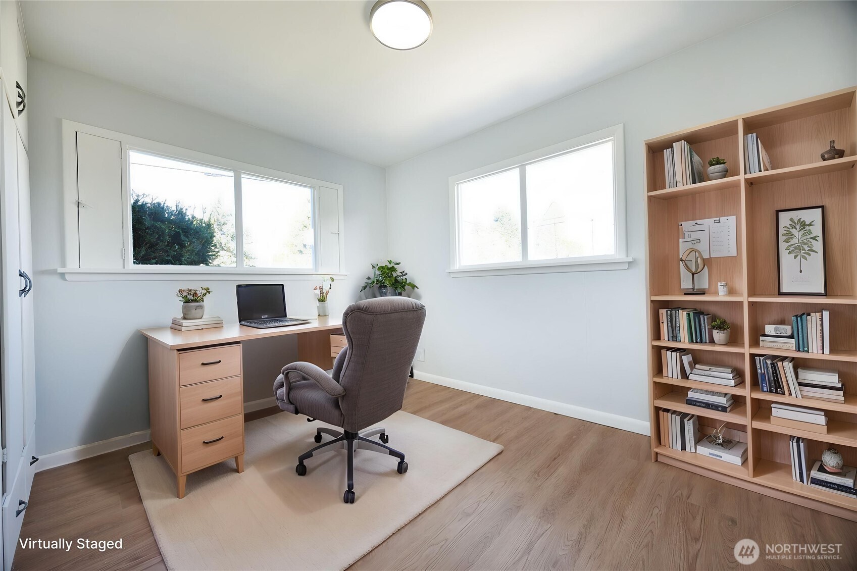 1534 E Section Street , Mount Vernon, WA 98274
