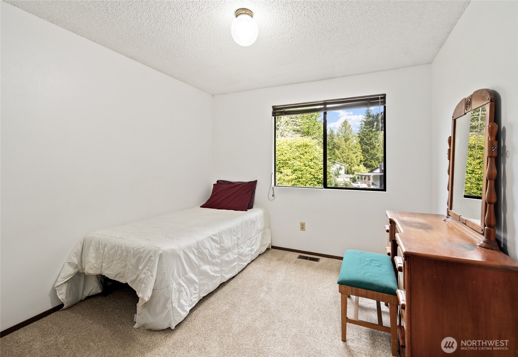 14606 60th Place W, Edmonds, WA 98026