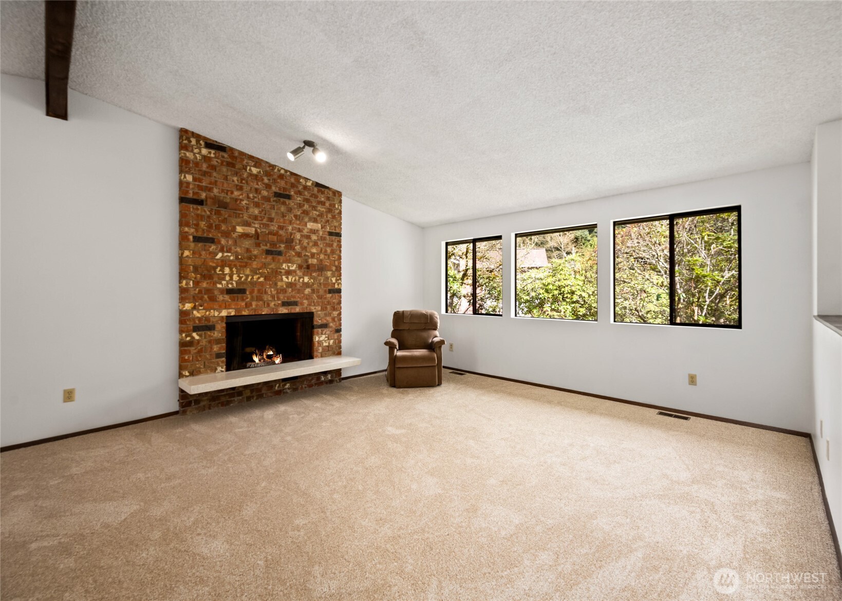 14606 60th Place W, Edmonds, WA 98026