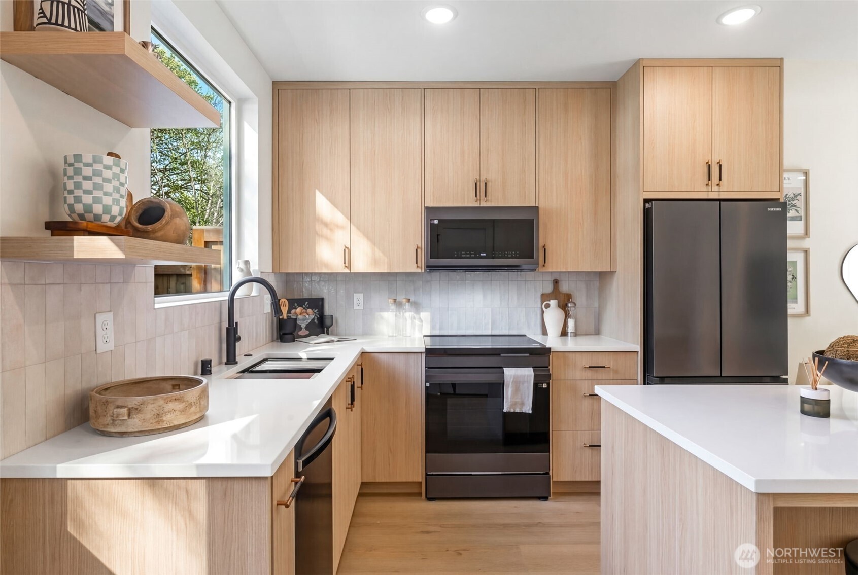 11013 Goodwin Way NE, Seattle, WA 98125