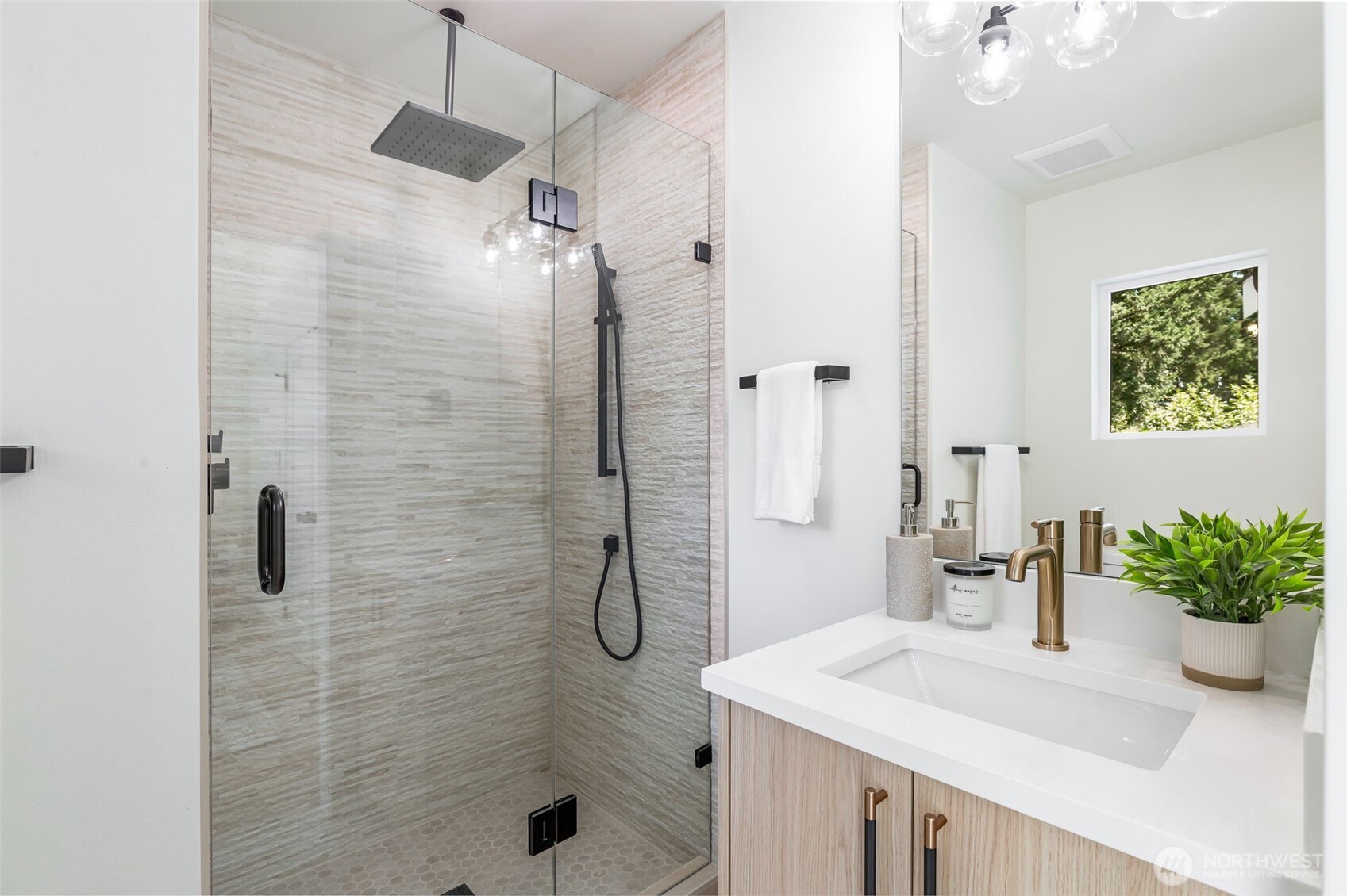 11013 Goodwin Way NE, Seattle, WA 98125