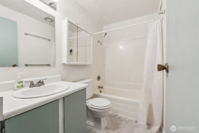 5806 200th Street SW #F, Lynnwood, WA 98036 - Photo 17