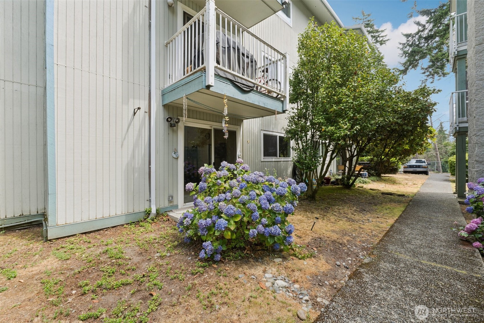5806 200th Street SW #F, Lynnwood, WA 98036