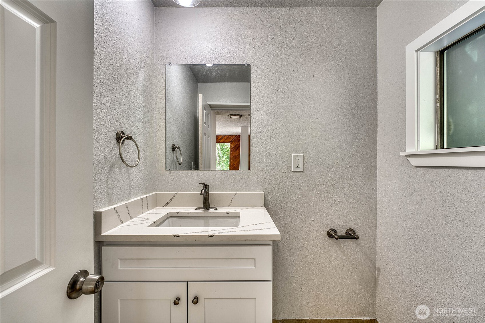 4111 Wollochet Drive NW, Gig Harbor, WA 98335