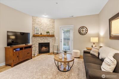 4118 148th Street SW #E1, Lynnwood, WA 98087