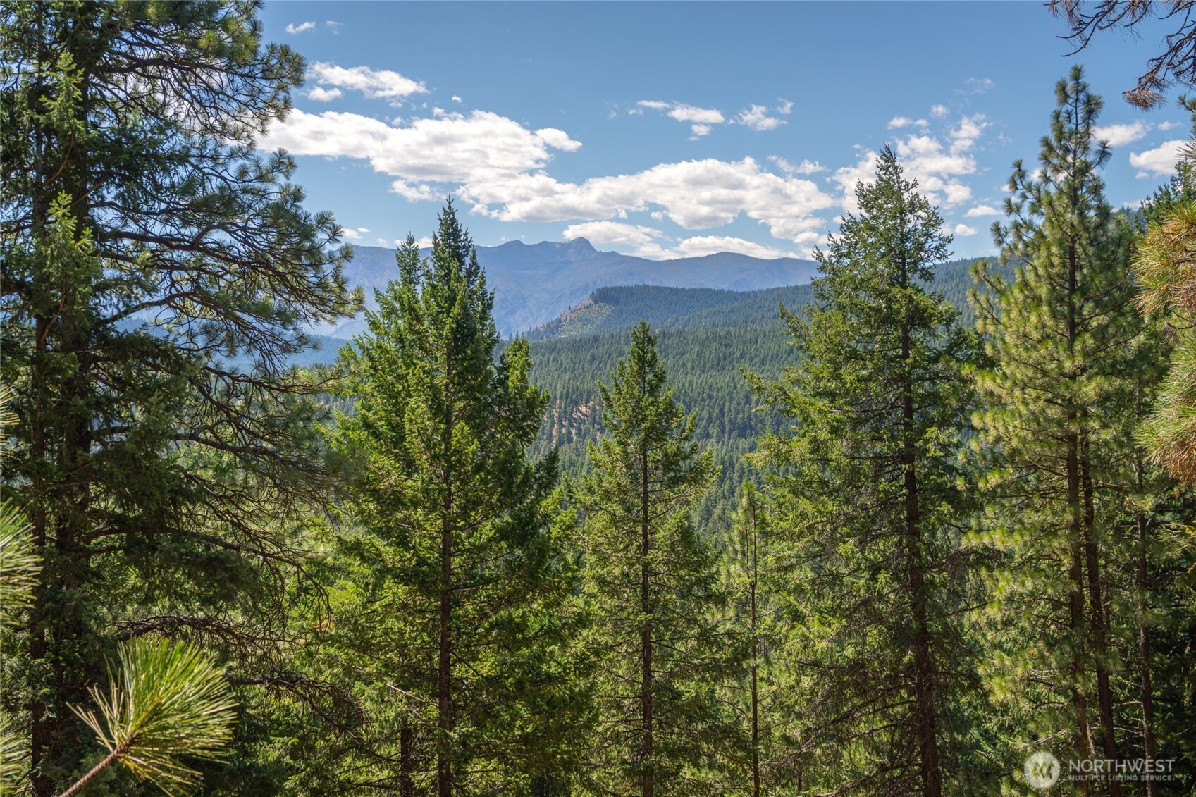 25601 Camp 12 Rd , Leavenworth, WA 98826