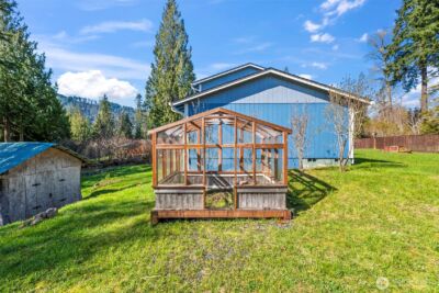 13018 532nd Street E, Eatonville, WA 98328 - Photo 32