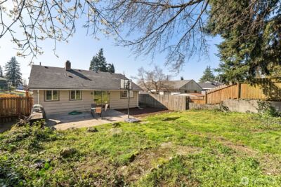 8635 S G Street , Tacoma, WA 98444 - Photo 19