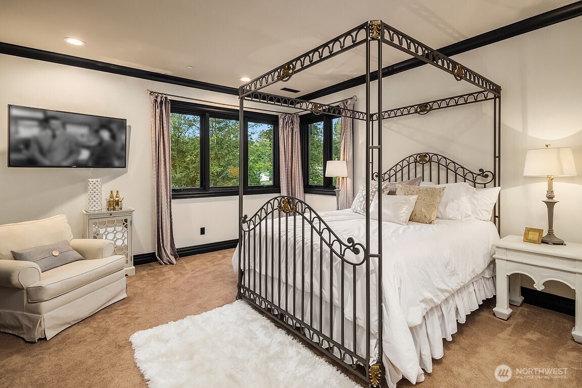 20220 NE 133rd Street , Woodinville, WA 98077