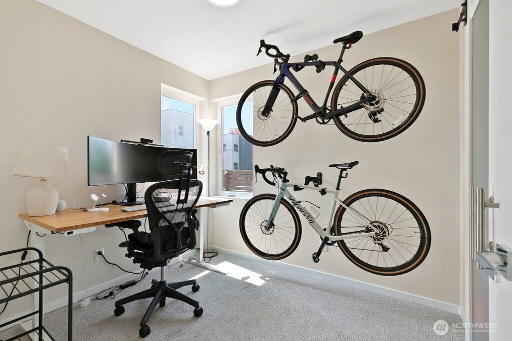 901 28th Avenue S #H, Seattle, WA 98144