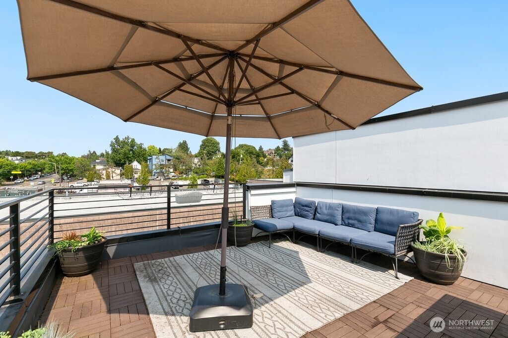 901 28th Avenue S #H, Seattle, WA 98144