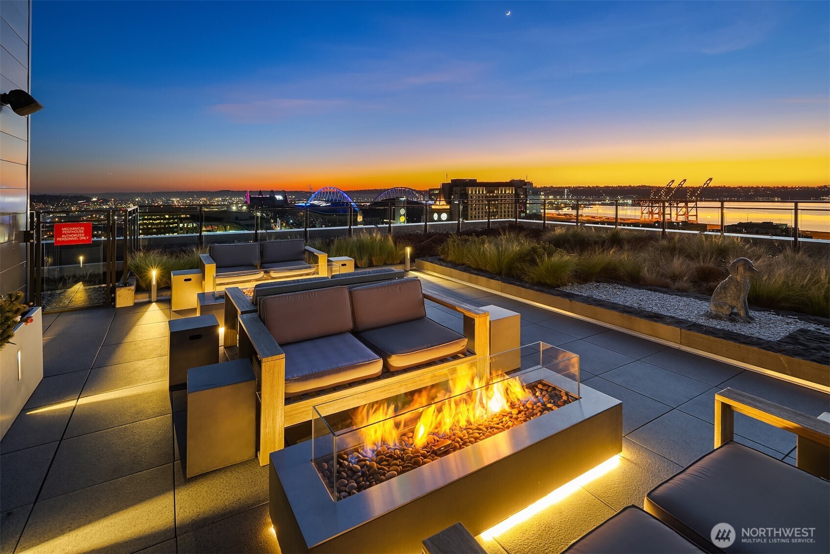 450 S Main Street #305, Seattle, WA 98104