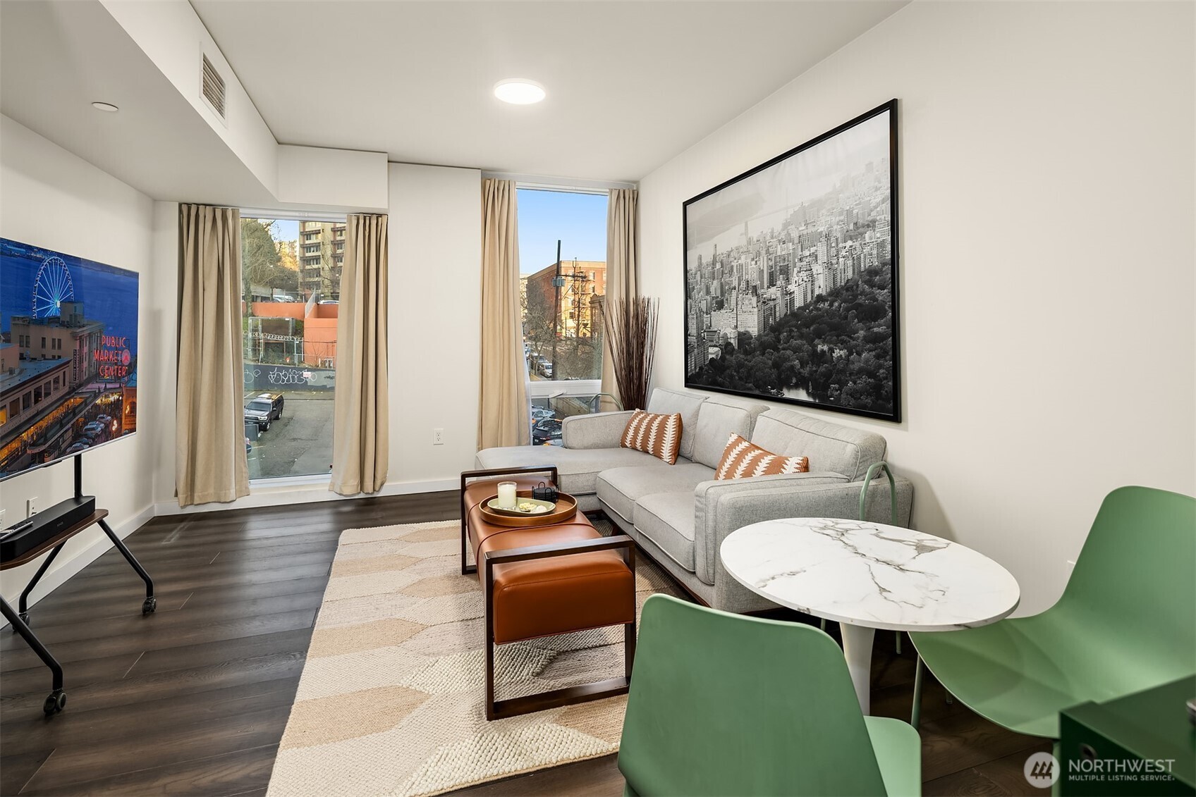 450 S Main Street #305, Seattle, WA 98104